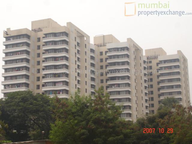 665 Main - Kalpataru Gardens, Kandivali East
