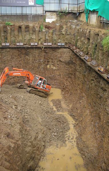 6899 Oth Picture - I Zaara, Khar West