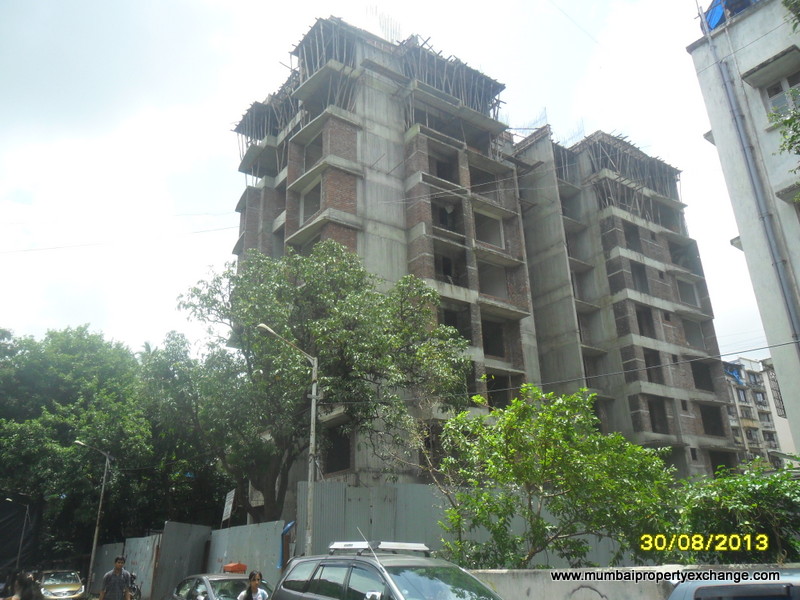 7030 Oth 30 Aug 2013 - Tanna Height, Kandivali West