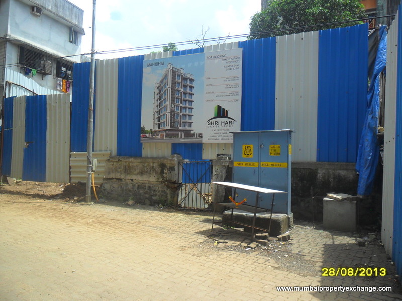 2 BHK Manibhai, Malad West — for Sale