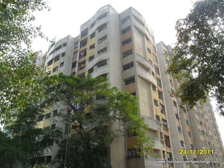 896 Oth 29 Nov 2011 - N G Royal Park, Kanjur Marg