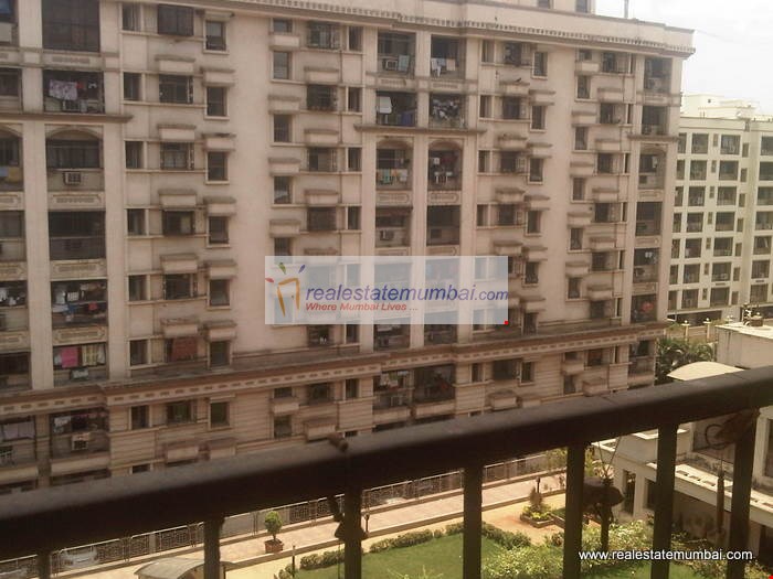 2 BHK Fully Furnished in Golden Square , Santacruz East