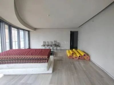 4 BHK Flats for Sale in Lodha World One, Lower Parel