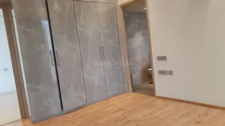 Img 03 - Rustomjee Crown, Prabhadevi