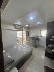 Img 01 - Supreme Residency, Bandra West