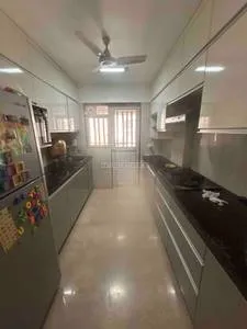 Img 04 - Supreme Residency, Bandra West