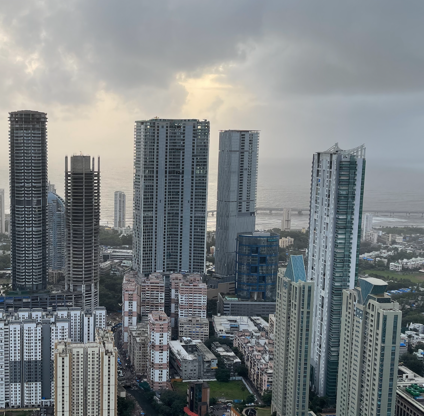 Abhishek Bachchan Sells his flat at Oberoi Three Sixty West at Worli