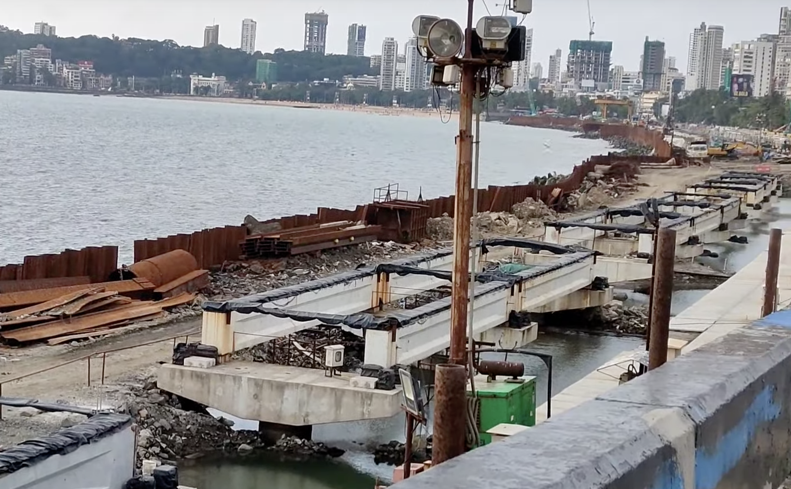 Mumbai Chowpatty to Bandra West Via Coastal Road - 15 Min Max