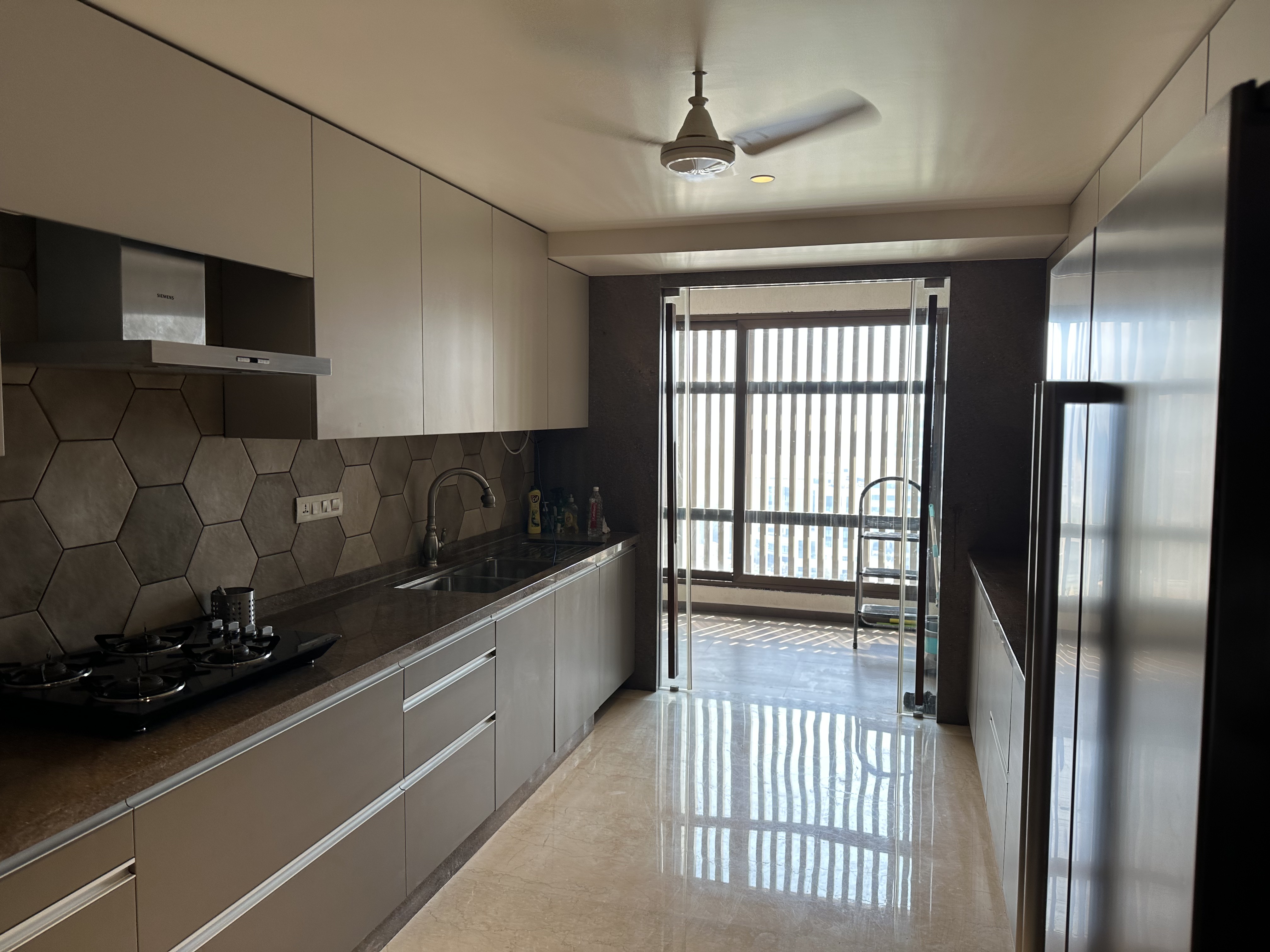 Mumbai's redevelopment market to inflate Residential Lease Prices