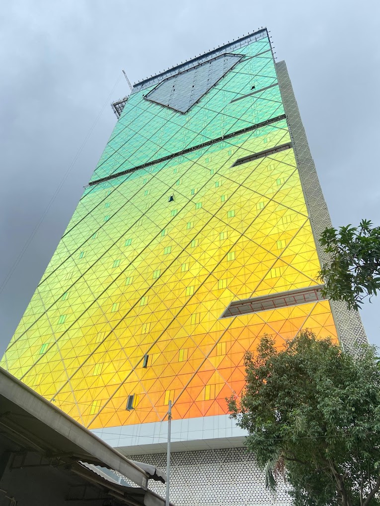 Parinee I, Andheri West: How Grade-A Office Towers Are Becoming Mumbai’s New Lifestyle & Business Destinations