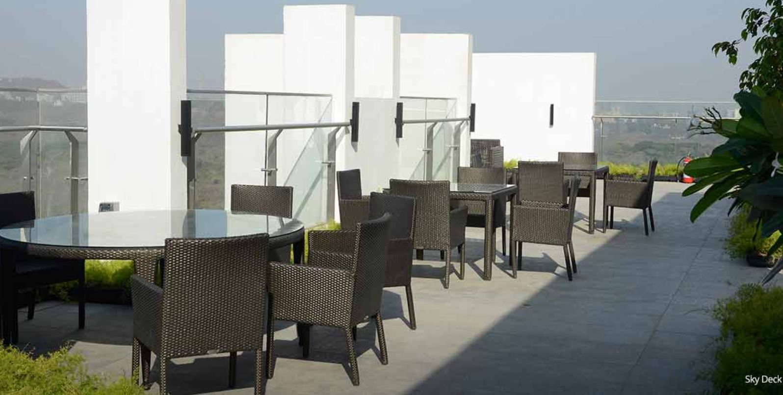 Prisma Sky_Deck Image