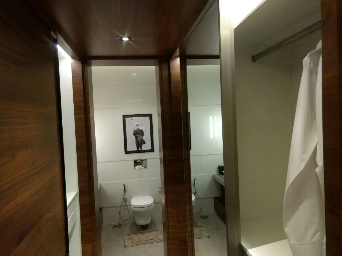 Vicinia Bathroom