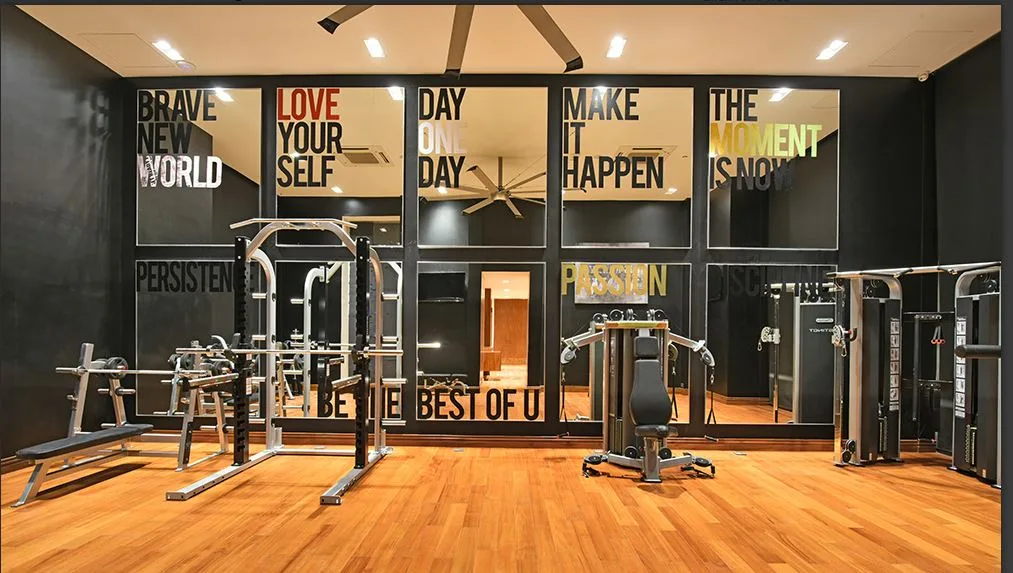 Rustomjee Paramount Khar(W) Gym