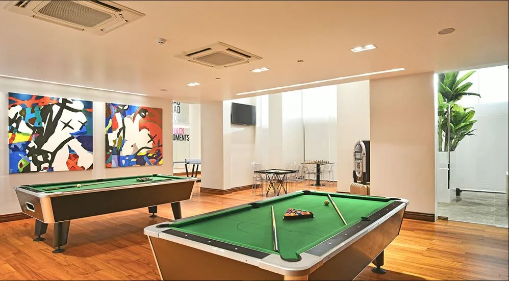 Rustomjee Paramount Khar(W) Indoor Games Room