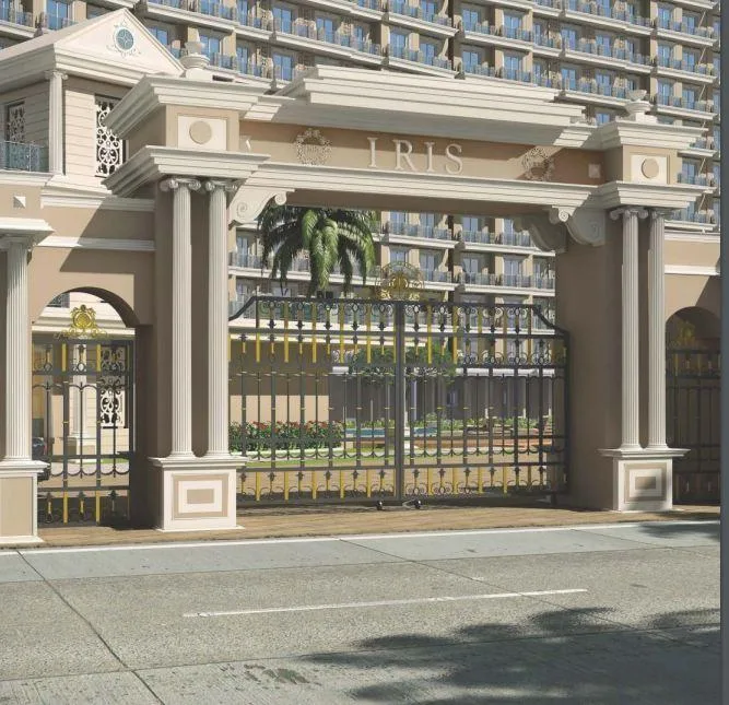 Iris Entrance