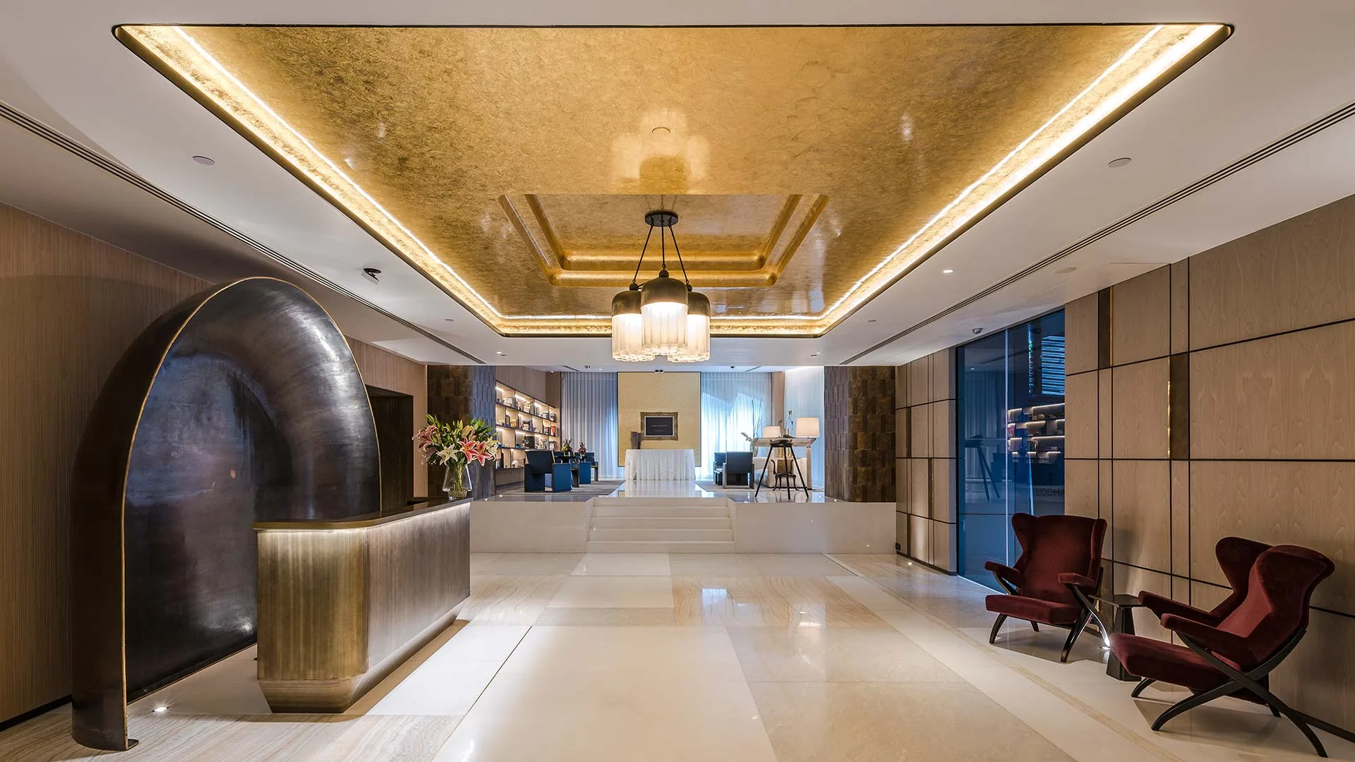 lodha-altamount-lobby-pablo-picasso — photo 9