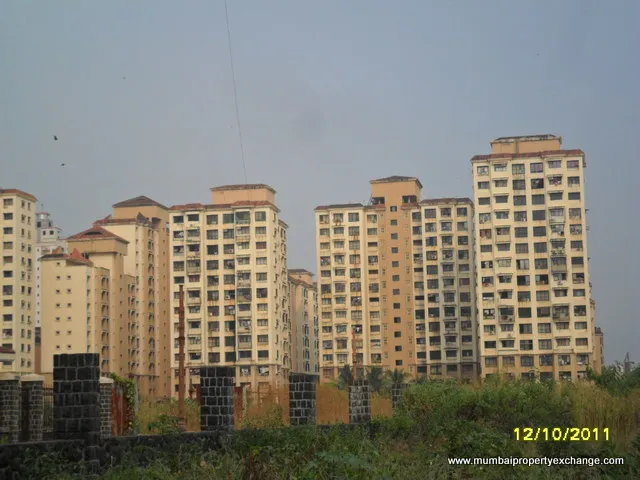 Office Space Offices on Rent in Palm Springs, Malad West