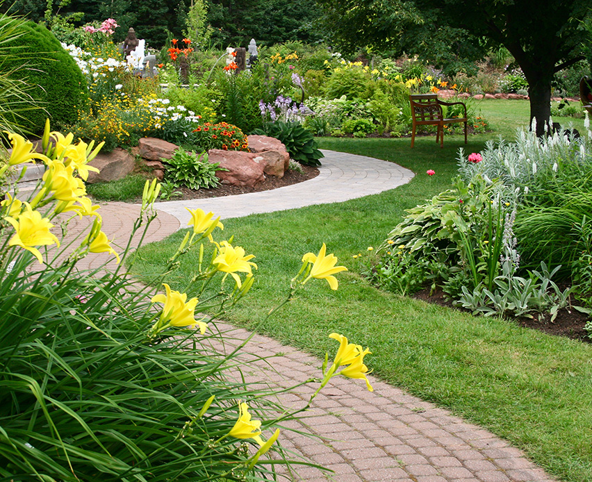 Regalia Landsacpe Garden