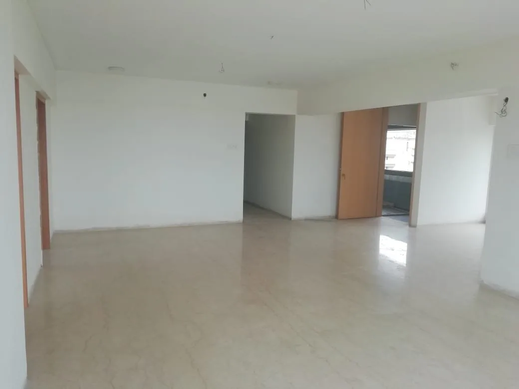 Mangirish Actual Apartment Image-6