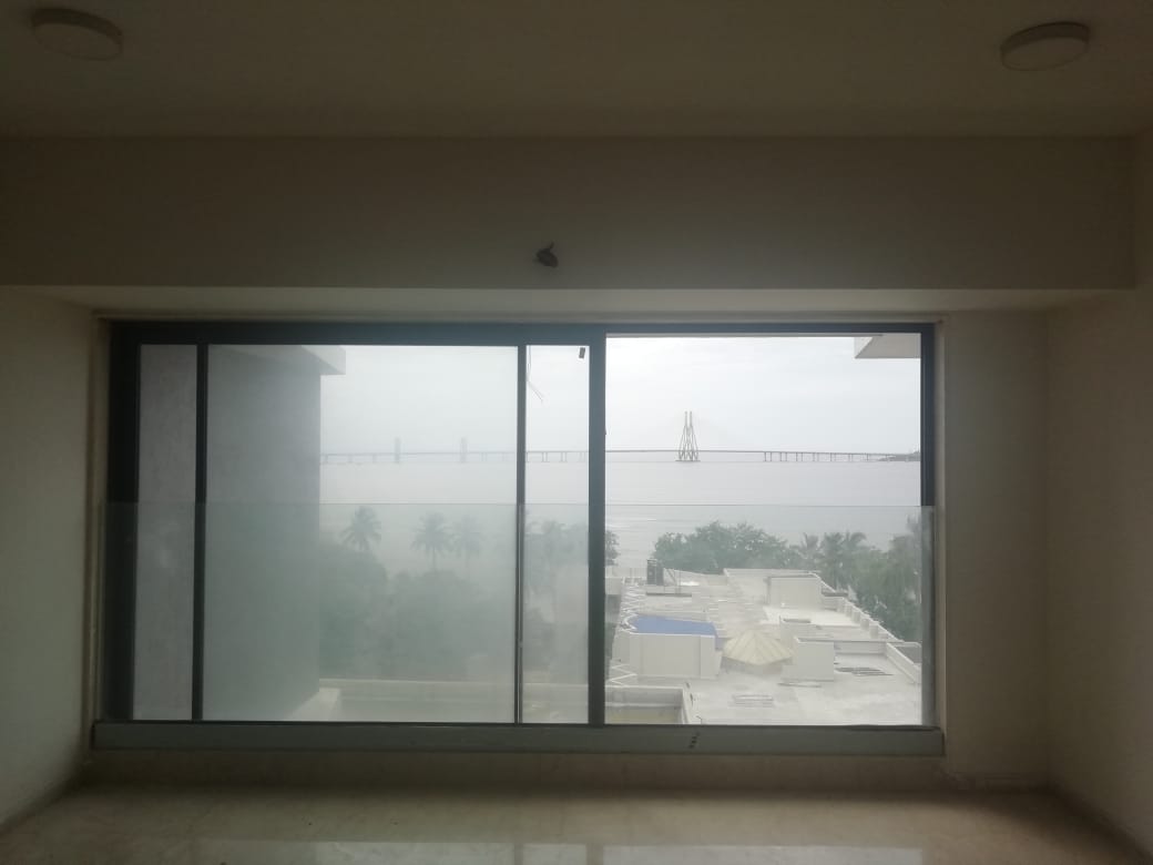 Mangirish Actual Apartment Image-7