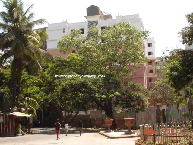 2 BHK Flats on Rent in Gangotri, Vile Parle East