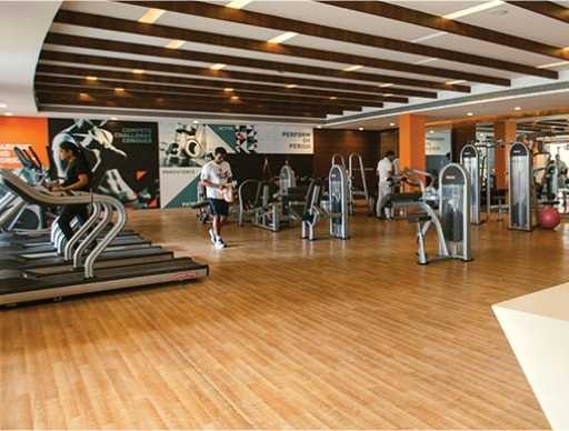 Lodha Splendora 3,000 sq.ft mega gym