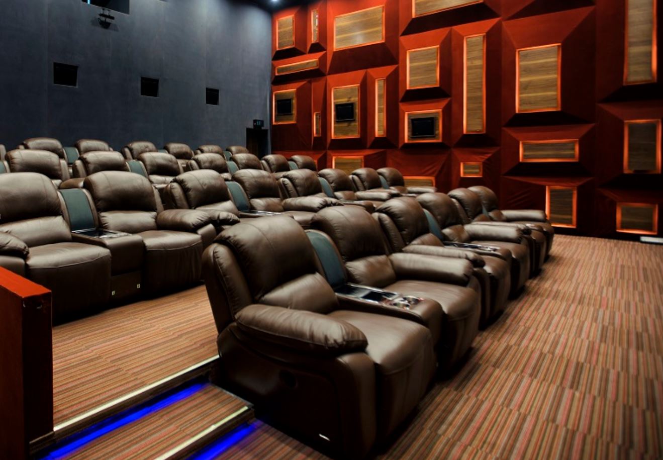 K Raheja Vivarea Mini Theatre