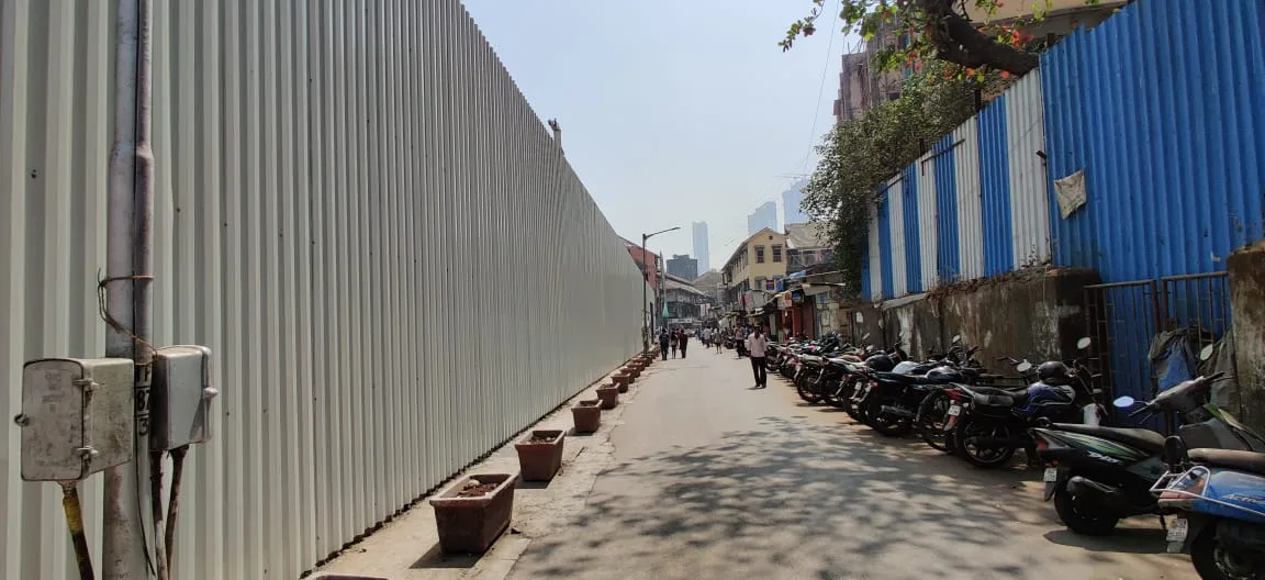 Construction progress for lodha vista ( Codename great deal ) a week ago Image 3