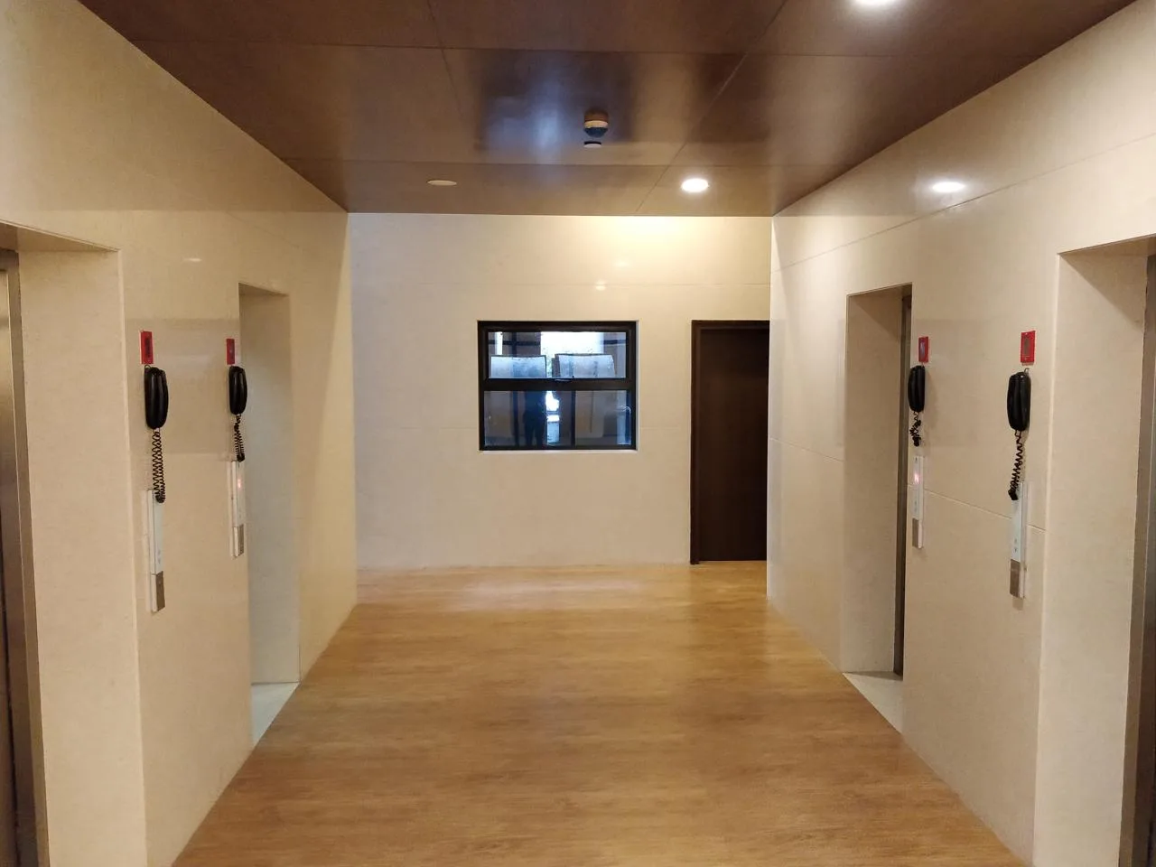 Crescent Tower Lift Lobby