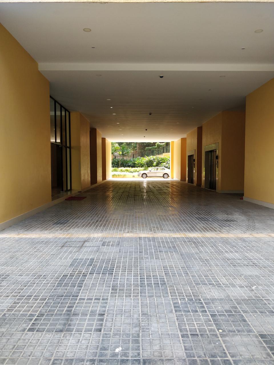 Crescent Tower  Image 2