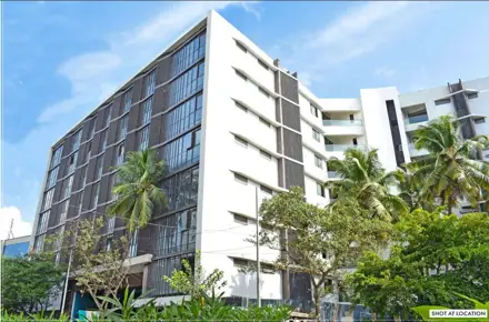 Office Rustomjee Central Park, Andheri East — for Rent — photo 3 thumbnail