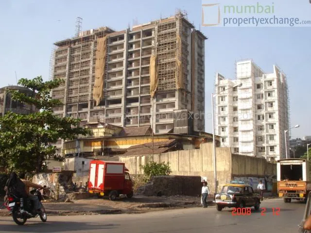 4 Flats on Rent in Infinity Tower, Byculla