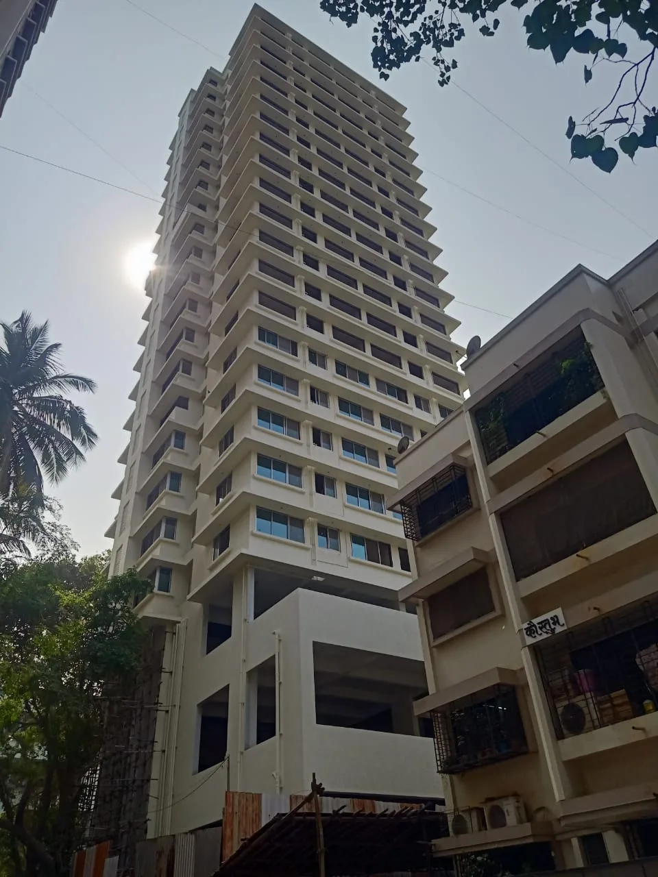 28467 Main - Sukhniwas , Colaba