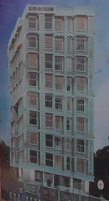 31428 Main - Silver Ark, Santacruz East