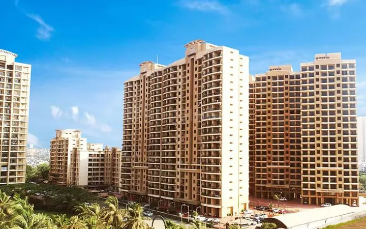 Raheja Residency Tower T elevation