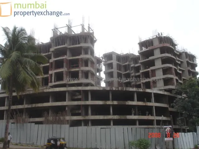 4 Flats for Sale in Gagangiri Complex, Dahisar West