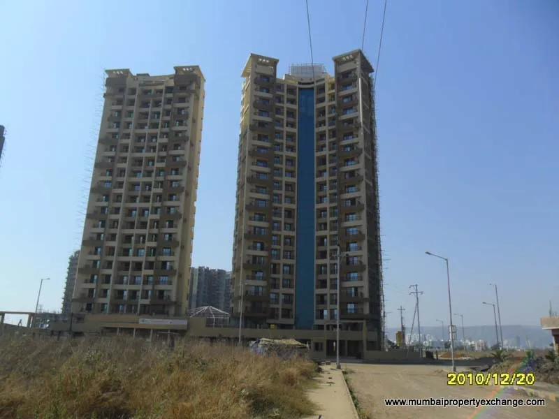 3 Flats for Sale in Orien, Lower Parel