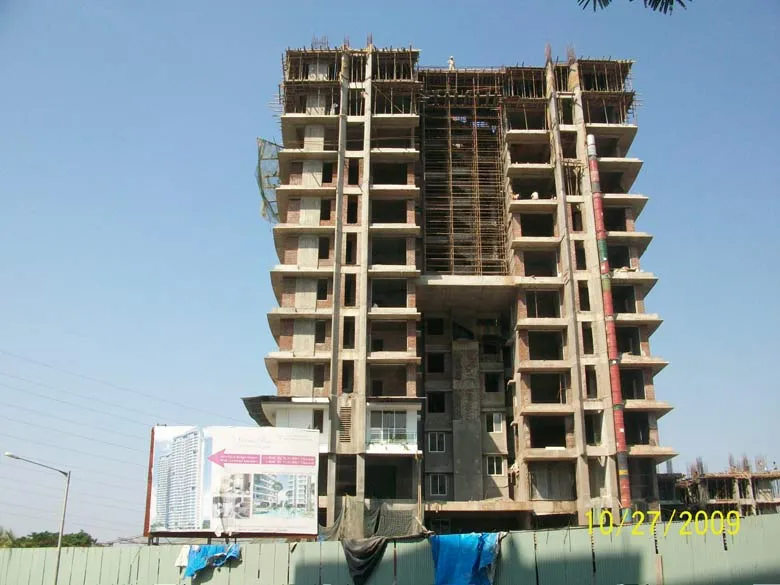 3 BHK Flats on Rent in Viceroy Park, Kandivali East