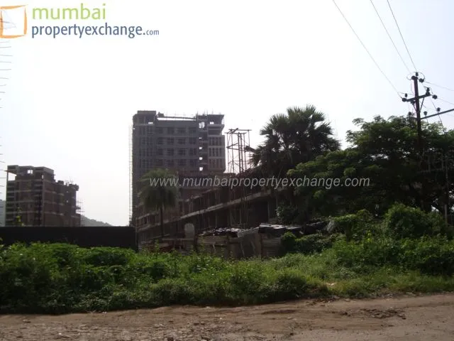 4 BHK Flats on Rent in Coral Heights, Thane West