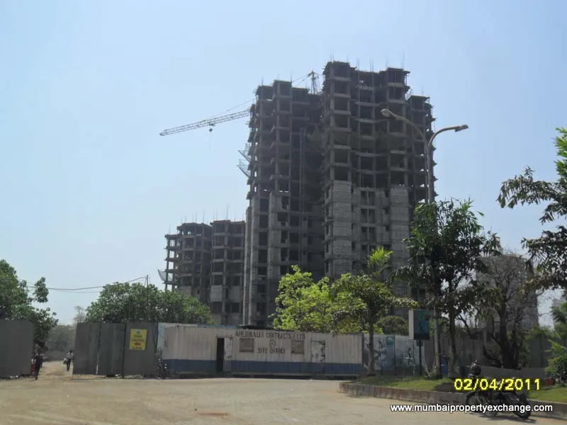 2 BHK Flats for Sale in Everest World-, Thane West