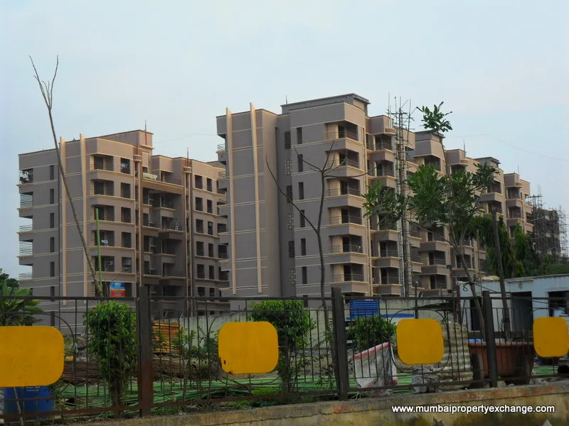 3 BHK Flats for Sale in Flower Valley, Thane West