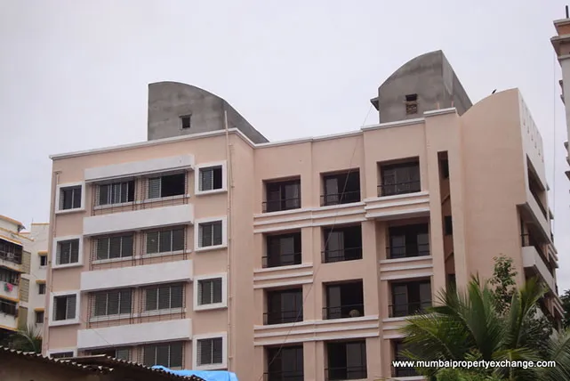 2 BHK Flats for Sale in Silver Apartment, Dadar West