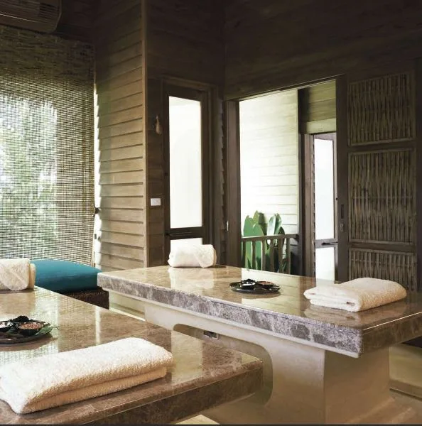 4662_oth_Lodha_World_One_Hollistic_Spa_Image-1