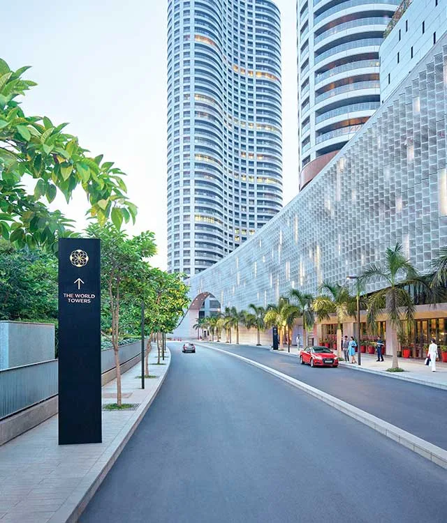 4662_oth_The_World_Towers