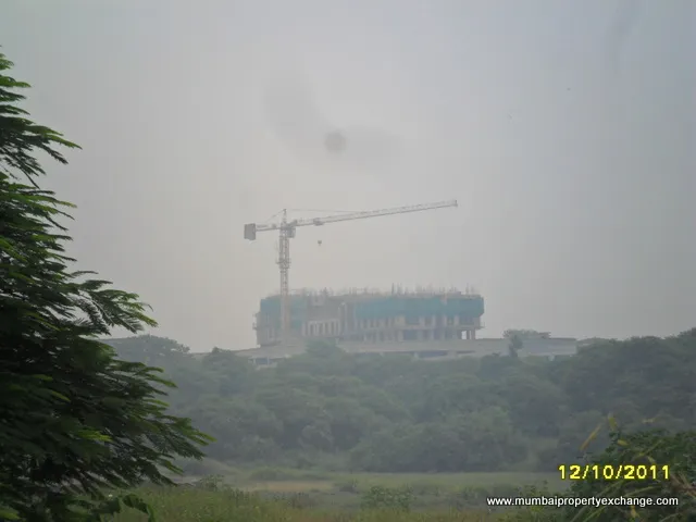 4 BHK Flats on Rent in Raheja Exotica  Amalfi, Malad West