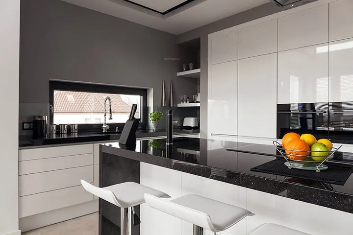 Rohan Altimo Kitchen