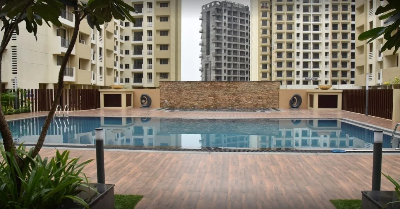 Ekta ParksVille Park Swimming Pool