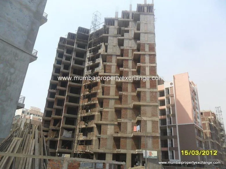 2 BHK Flats on Rent in Vandana, Vile Parle West