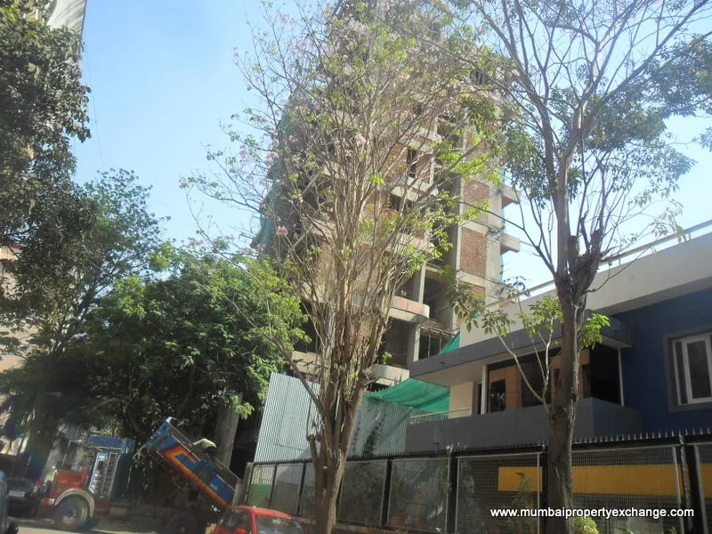 4 BHK Flats for Sale in Dewarka Chayya, Juhu