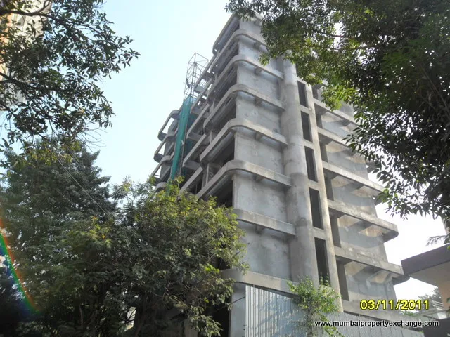 4 BHK Flats for Sale in Dewarka Chayya, Juhu